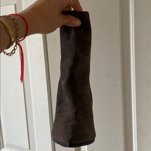 Barney’s Boots